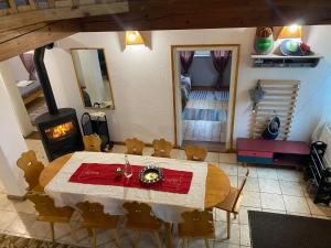 Kuchyň nebo kuchyňský kout v ubytování Casa Bucataria Fonix