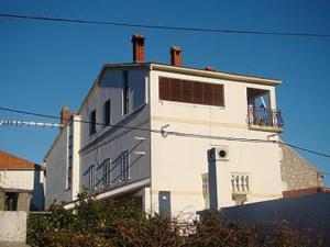 Galeriebild der Unterkunft Apartment Silvana-100m from beach in Božava