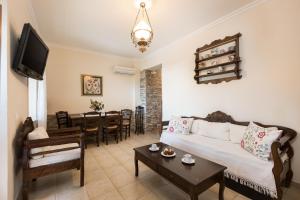 Gallery image of Agallis Corfu Residence in Sokrakion