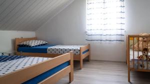 Apartment Kremžar Lokve客房内的一张或多张床位