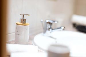 A bathroom at Ferienwohnung Flanuf