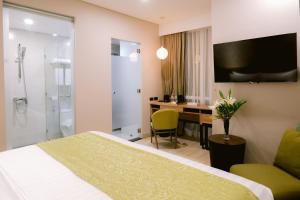 Gallery image of Goldberry Suites and Hotel Cebu in Cebu City