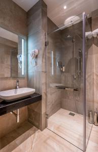 Bagno di Bridge Hotel