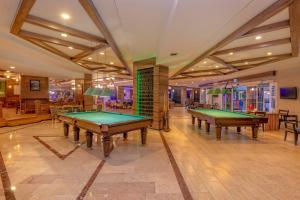 Billiards table sa Armas Kaplan Paradise