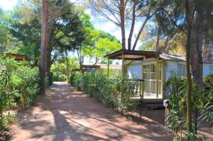 Zahrada ubytování Camping La Pinède Enchantée