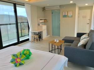 Posezení v ubytování 嵵裡仙人掌海景民宿Ocean view room
