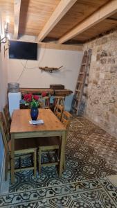 Gallery image of Boutique Agam Hahoresh - בוטיק אגם החורש in Haifa