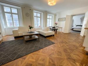 Kuchyň nebo kuchyňský kout v ubytování U Obecního dvora - Old Town Apartment