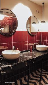 Koupelna v ubytování JovA Hotel Boutique