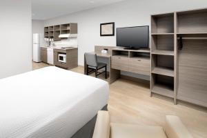 Gallery image of WoodSpring Suites Seattle Redmond in Redmond