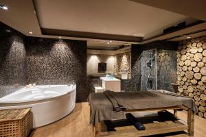 Fotografie z fotogalerie ubytování Hotel Emirates v Sofii