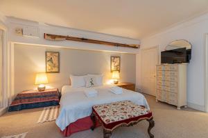 Attractive 2BR flat in Little Venice, Maida Vale