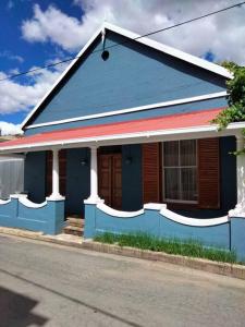 Gallery image of Via the Grapevine 3 bedroom house private parking in Colesberg