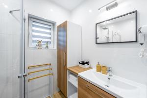 Kúpeľňa v ubytovaní Urocze Ubocze Luksusowe Domki + 37 fotografií