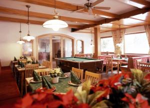 Zdjęcie z galerii obiektu Jugendhotel Angerhof w mieście Oberau