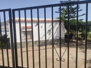 Fotografia z galérie ubytovania Encantadora casa rural con gran porche v destinácii San Roque