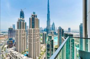 Фотография из галереи 2 Bedroom with full Burj Khalifa view в Дубае