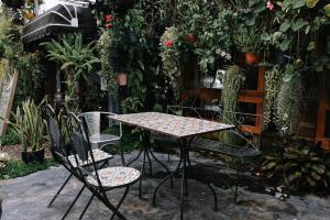 Ein Garten an der Unterkunft Baannokhook Home&Cafe