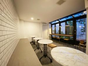 Zona d'estar a Loewys Home Tanjung Duren Jakarta Barat