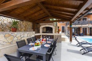 Fotografia z galérie ubytovania Villa Vita in Poreč - Haus für 6-8 Personen v destinácii Kaštelir