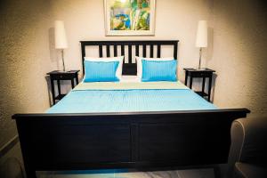 Postel nebo postele na pokoji v ubytování Valentino Hotel