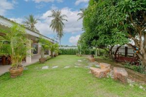 Gallery image of Bangsaphan Paradise Bankrut Vanilla Villa in Ban Krut