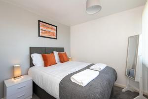 En eller flere senge i et værelse på Cornsay