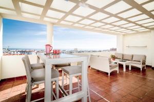 エステポナにあるPDM- Lovely apartment with stunning views Esteponaのギャラリーの写真