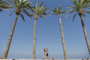 Hostia v ubytovaní Infinity Blue Boutique Hotel & Spa - Adults Only