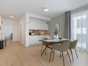 Kuchyň nebo kuchyňský kout v ubytování limehome Gütersloh Eickhoffstraße