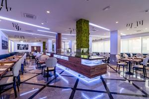 Restaurace v ubytování Hotel Colombo