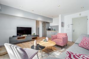 Rothschild Area - One BDR with a Big terrasse