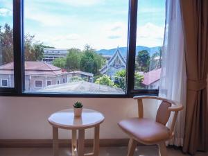 Balkón nebo terasa v ubytování Malee Hotel