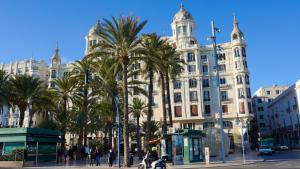 Fotografia z galérie ubytovania Stylish & Spacious Family Apartment Near Beach & Vibrant Historic Market v Alicante