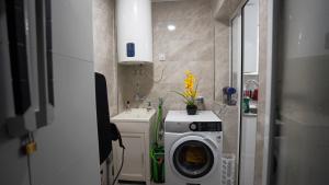 Fotografia z galérie ubytovania Stylish & Spacious Family Apartment Near Beach & Vibrant Historic Market v Alicante