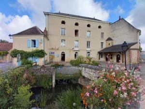 Jardí fora de Gîte le Moulin