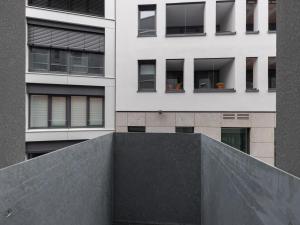 Budova, kde se aparthotel nachází