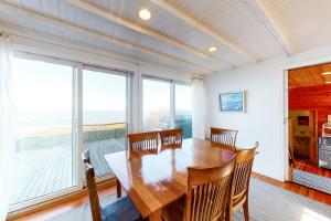 Φωτογραφία από το άλμπουμ του Cliff House Beach Retreat σε Dennis +23 φωτογραφίες
