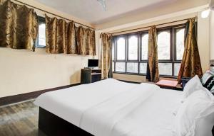 Gallery image of Hotel Royal inn and restaurant in Srinagar +16 photos