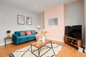 Exquisite Harrogate Abode Central Location