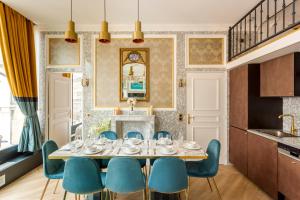 Gallery image of Luxury 3 bedroom 2 bathroom Apartment - LOUVRE - with AC in Paris