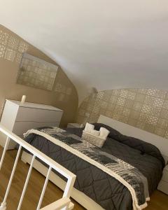 A bed or beds in a room at O Vascetiello