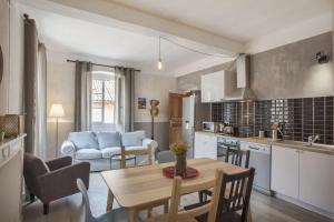 Kuchyň nebo kuchyňský kout v ubytování Casa Delia + 22 fotografií
