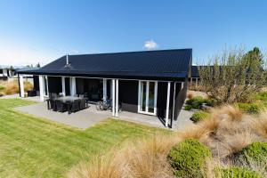Gallery image of Mountain Vista Retreat - Apartment 2 in Twizel
