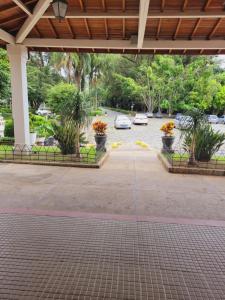 Κήπος έξω από το Condomínio Resort na cidade das águas sulfurosas