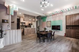 Nhà bếp/bếp nhỏ tại Toutsu Asami Guest House