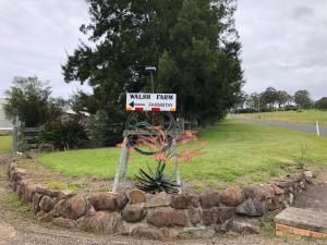 Walsh Farm Shepherd’s Rest外面的花园