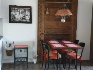 Fotografie z fotogalerie ubytování Studio for 2-4 guests with balcony and panorama view v destinaci Emmetten