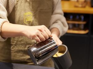 Imagen de la galería de LAMP LIGHT BOOKS HOTEL fukuoka, en Fukuoka