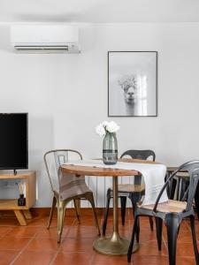 TV a/nebo společenská místnost v ubytování limehome Granada Calle Santa Ana